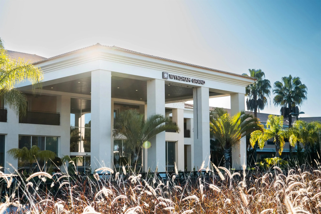 Отель Wyndham Grand Algarve Quinta do Lago