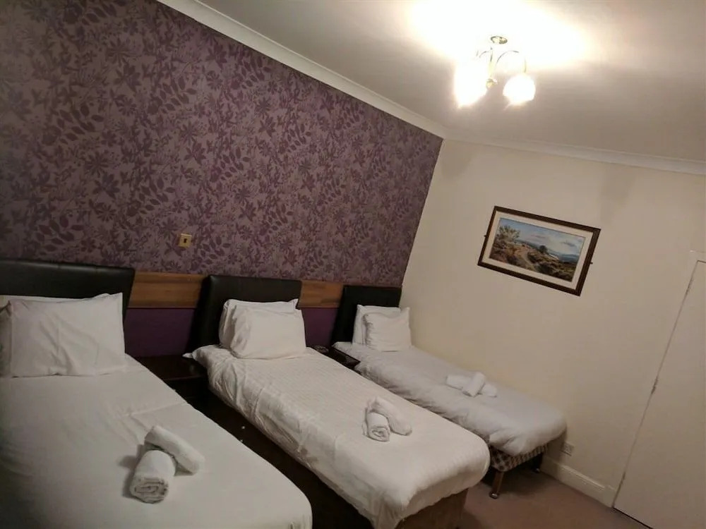 The Ben Mhor Hotel, Bar & Restaurant