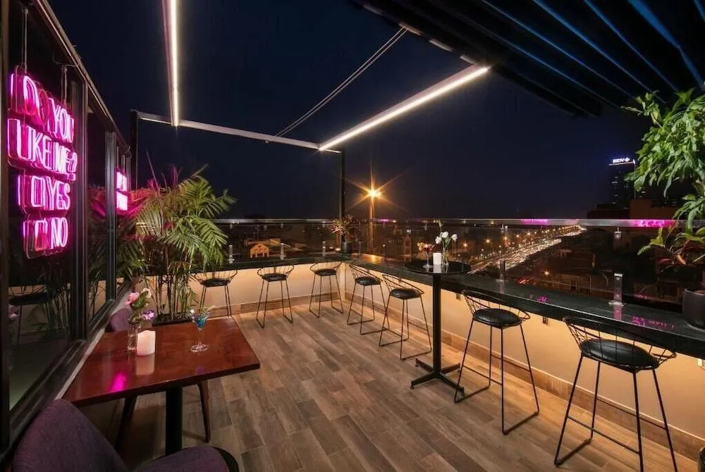Hanoi Fiesta Grand Hotel and Spa
