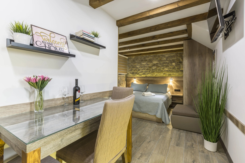 Reval Luxury Stone house apartments****