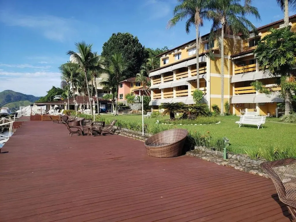 Condomínio com piscina, churrasqueira, sauna e MARINA P LANCHA - WiFi 200Mbps - 1qt e sala com 2 ar condicionados