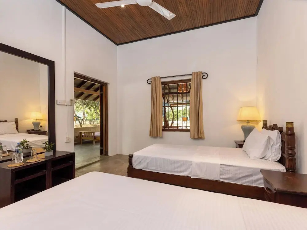 Joe's Bungalow Yala