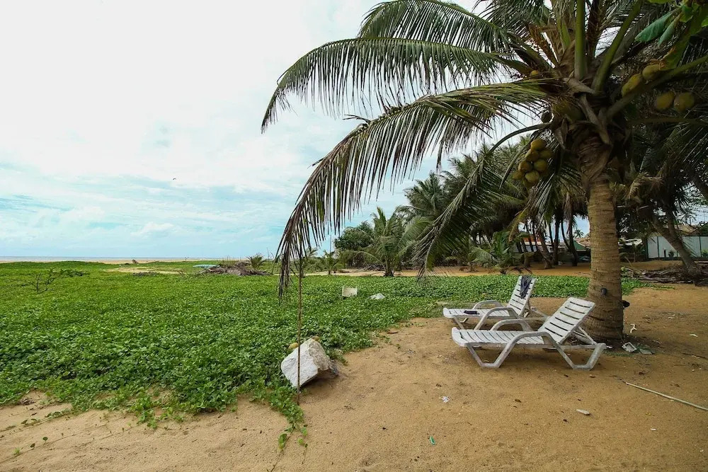 OYO 338 Deep Sea Resort
