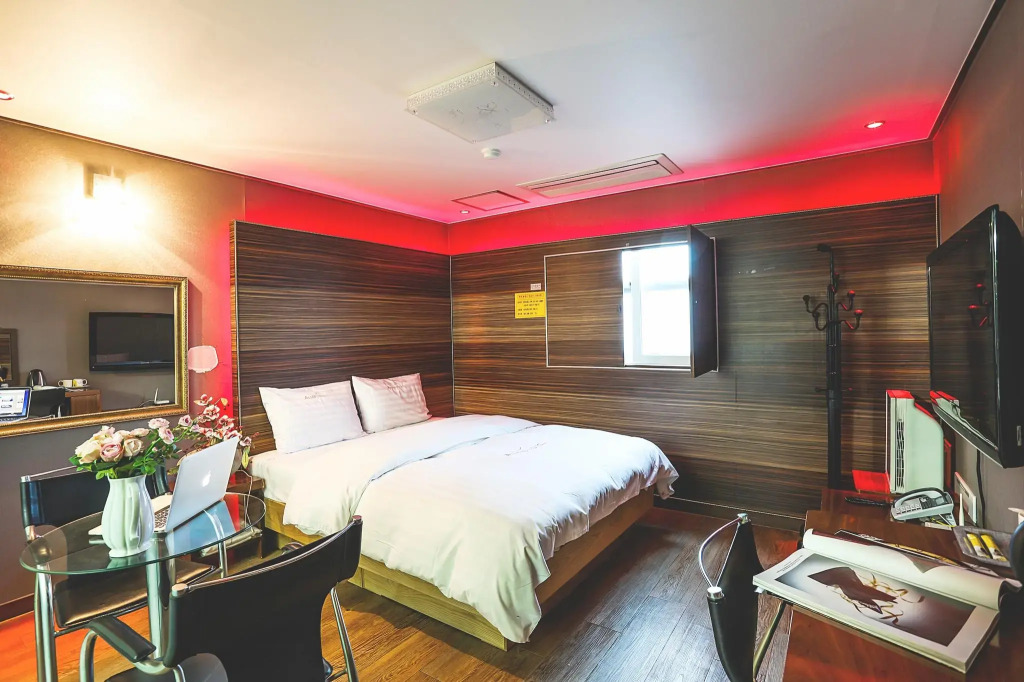Gunsan Alice Hotel
