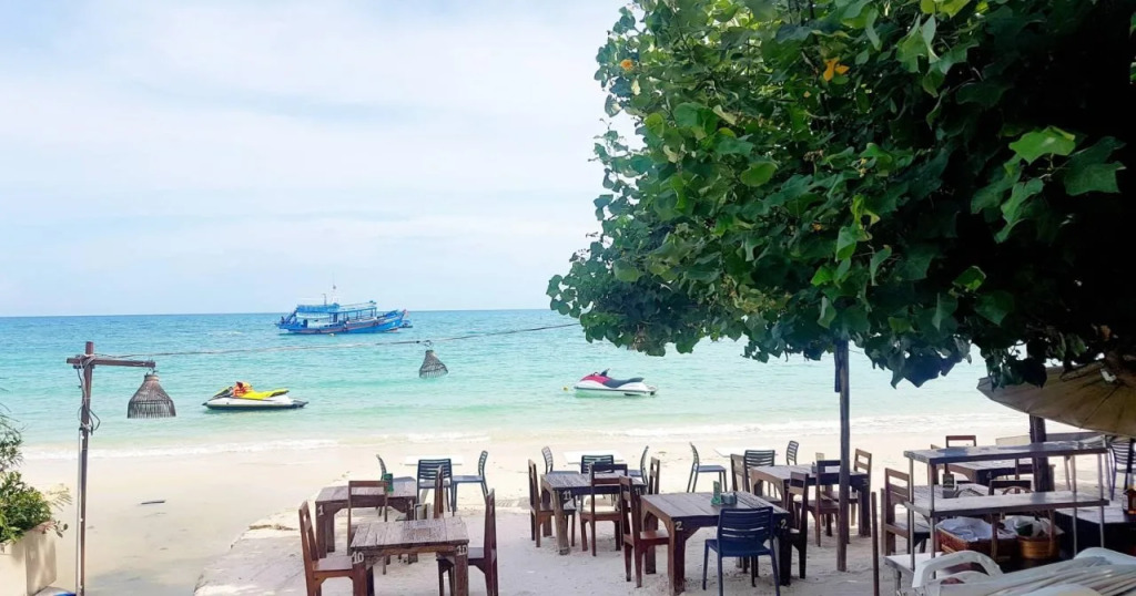 La Lune Beach Resort