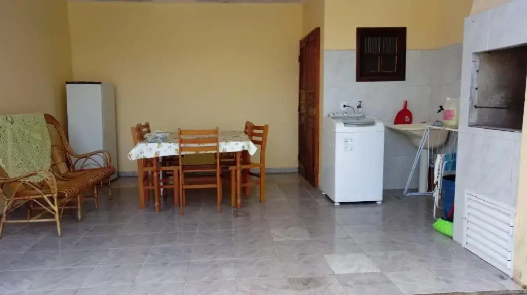 Casa Guaratuba espaçosa e confortável