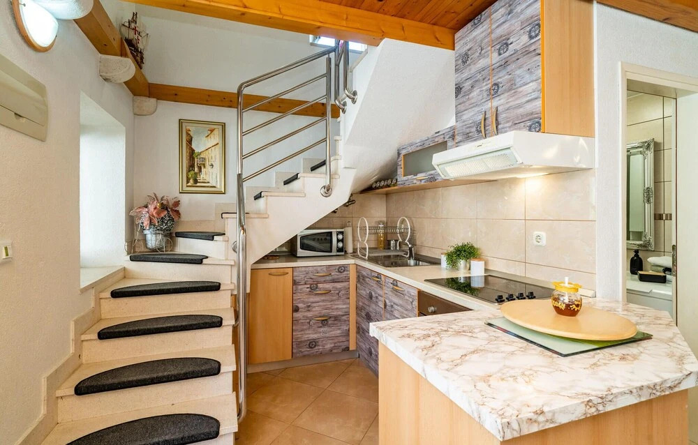 Amazing Home in Komolac With Wifi and 1 Bedrooms