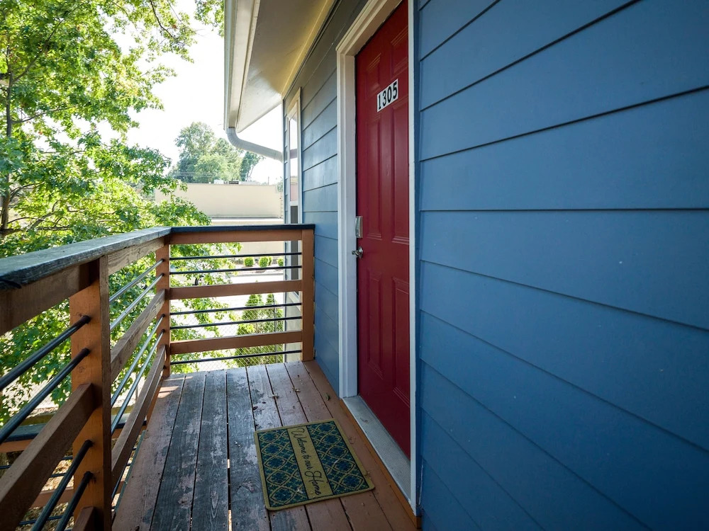 Lofy Haven at the Windsor
