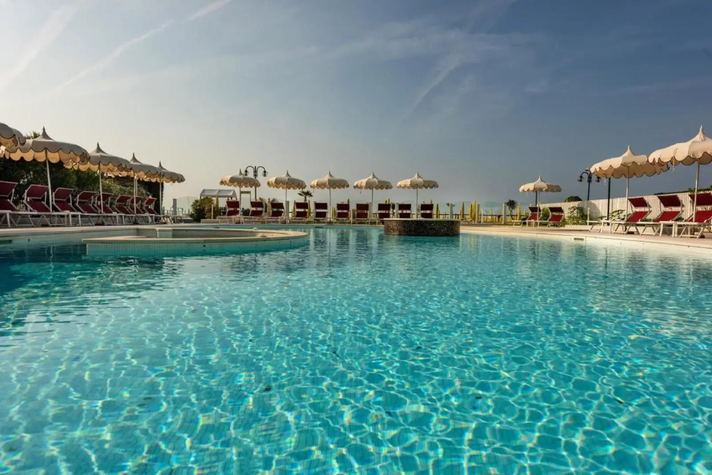 Baia del Mar Beach Boutique Hotel