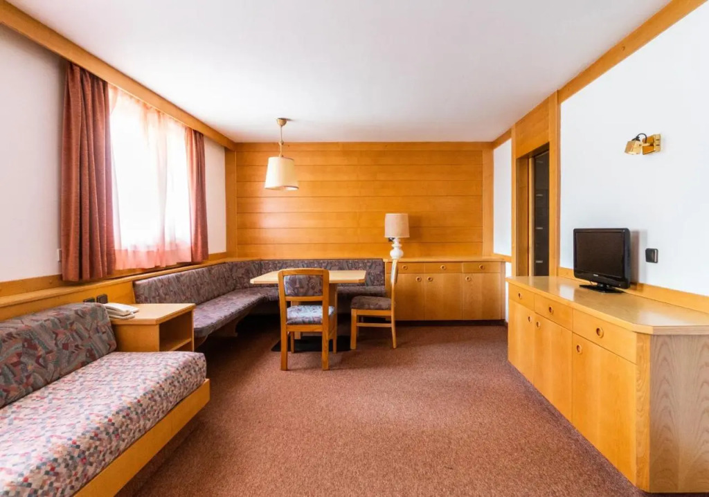 Apartments Lores