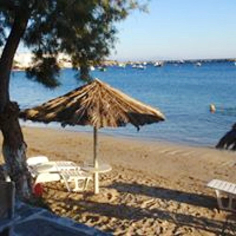 Studio in Aliki, With Wonderful sea View, Furnished Terrace and Wifi