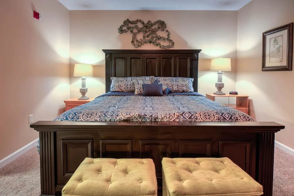 Whispering Pines 224