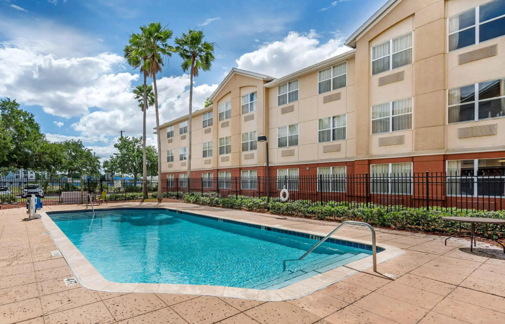 Extended Stay America Suites - Tampa - Airport - N Westshore Blvd