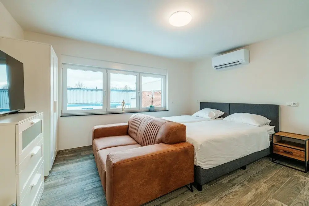 Cosy Apartment Near Center