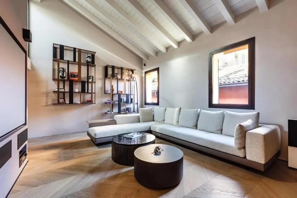 Astra Penthouse