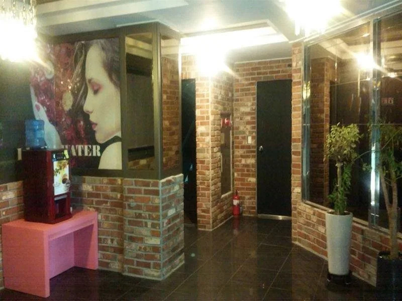 Seven Motel Songjeong
