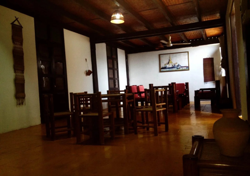 Villa Lao Traditional House
