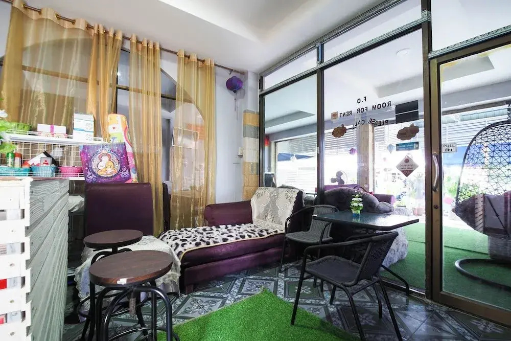 OYO 1006 FO Room