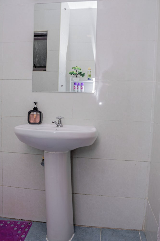 Serene bnb near JKIA and SGR station