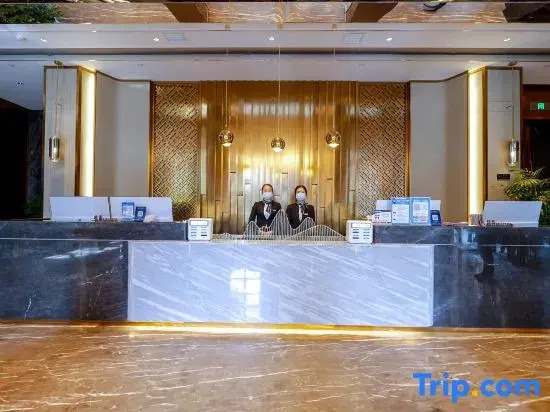 Xupu Peninsula International Hotel