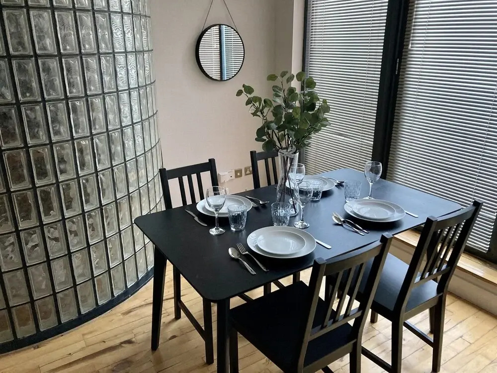 Linen Quarter Apartments