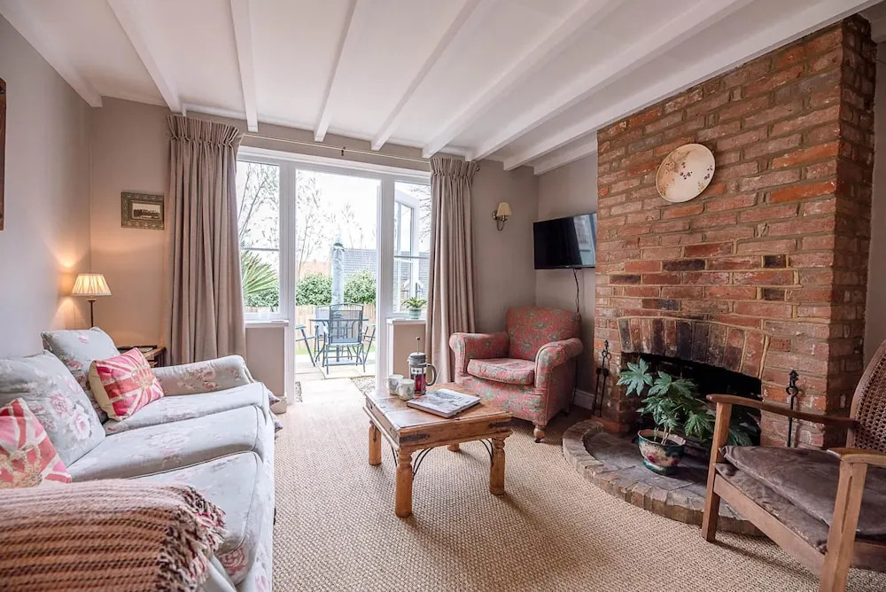 6 Station Terrace, Framlingham