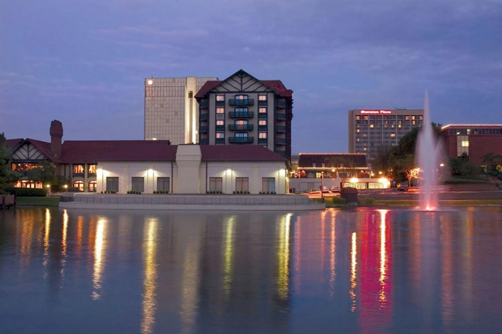 Sheraton Westport Chalet Hotel St. Louis