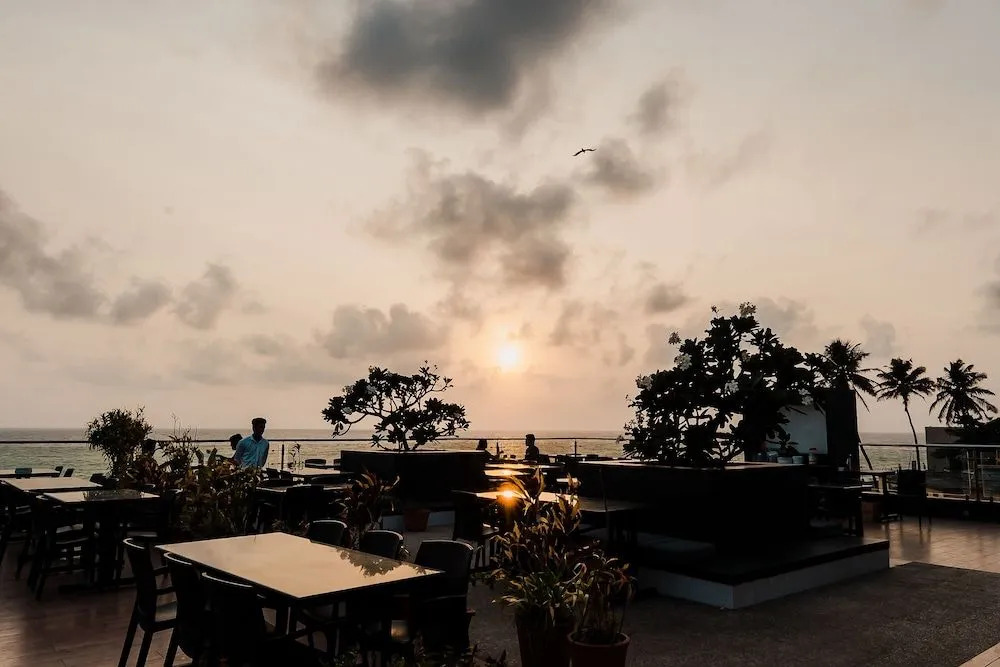 Sea Queen Hotel