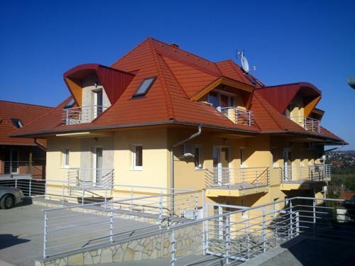 1000 Home Apartments
