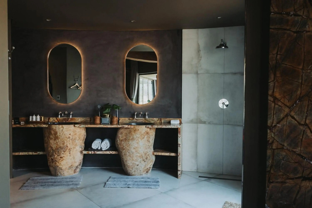 Lush Private Game Lodge