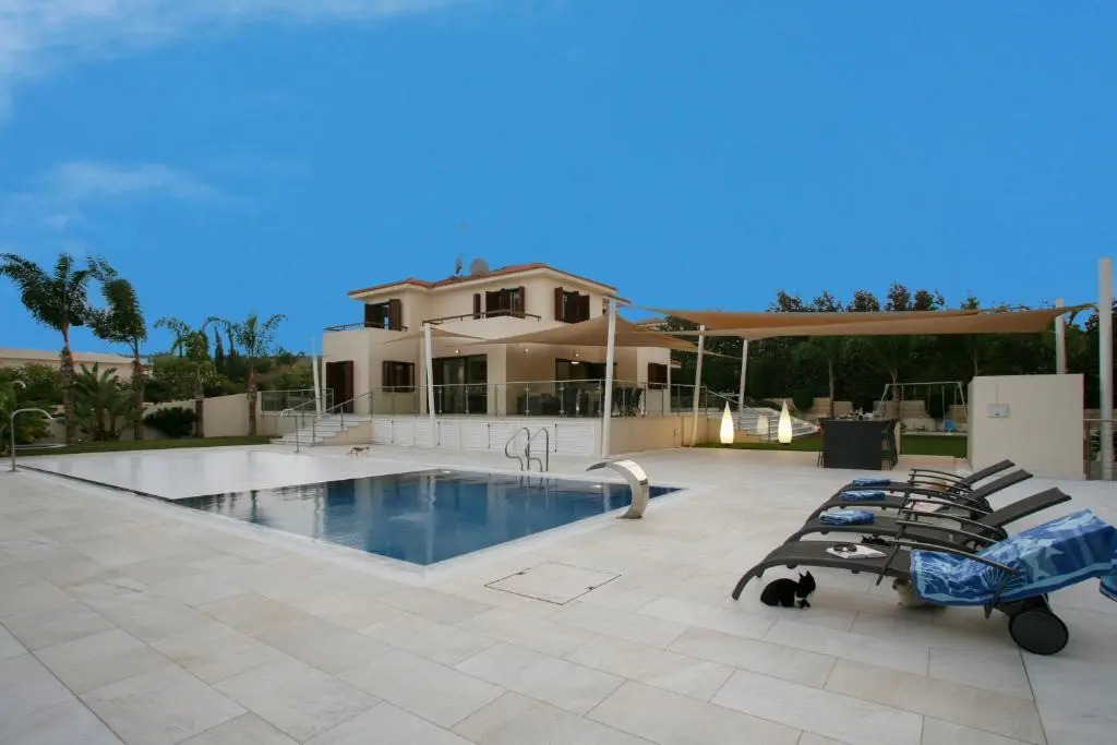 Villa Leonidas