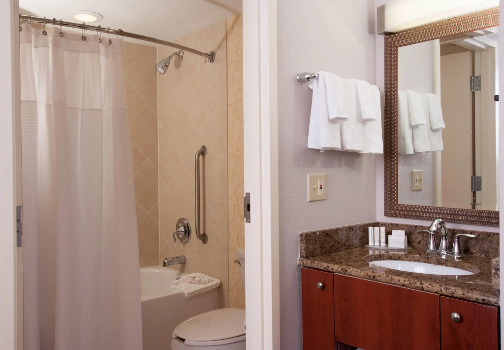 Courtyard Miami Coral Gables