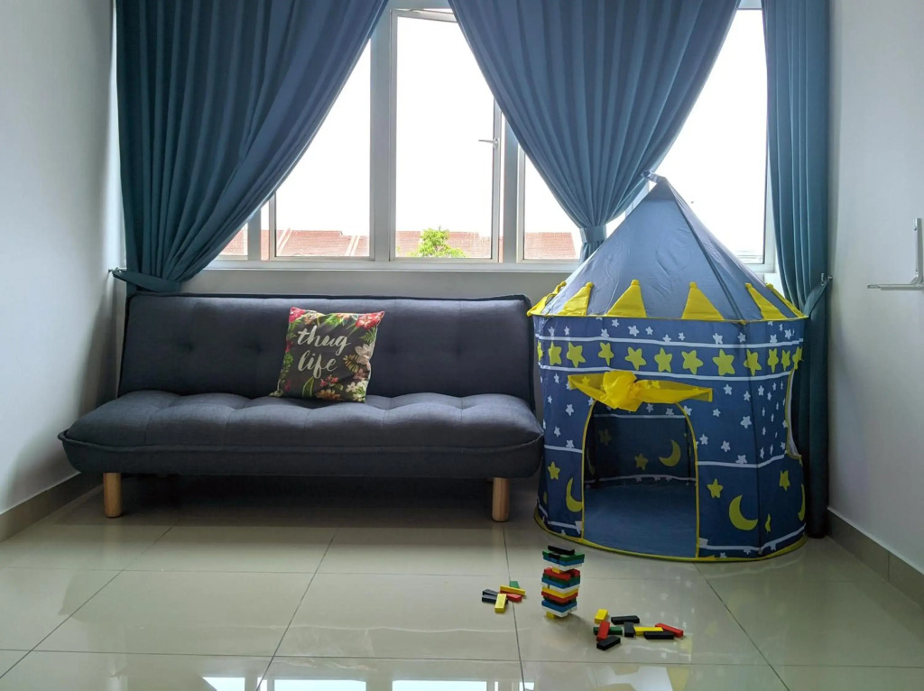 Desaru Comfy Home with Netflix Near Beach, Waterpark & BBQ