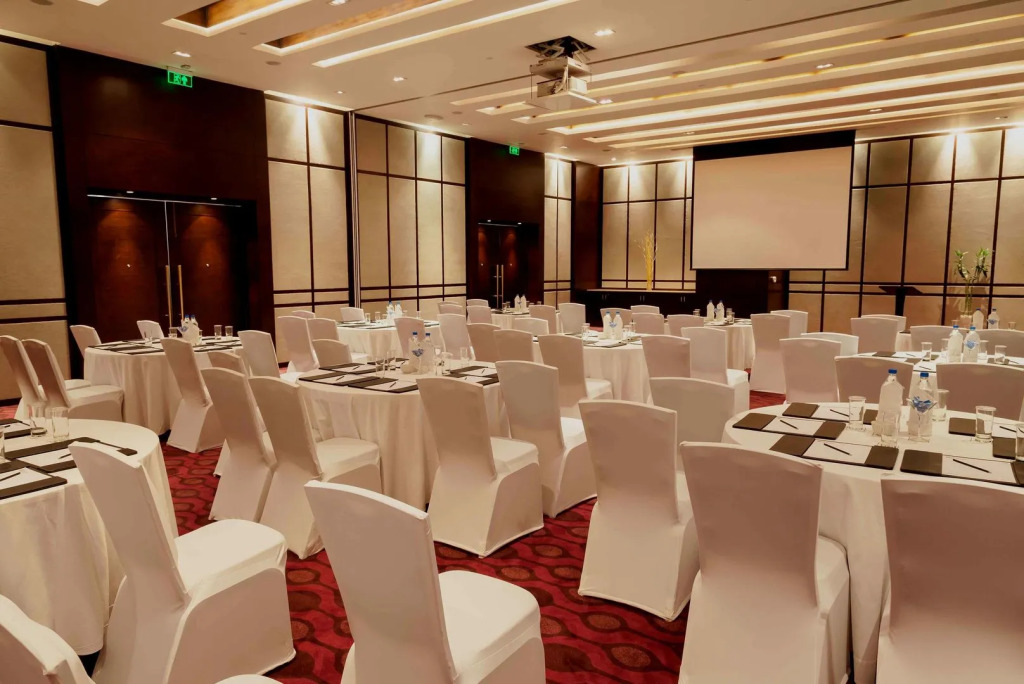 DoubleTree by Hilton Gurugram Baani Square