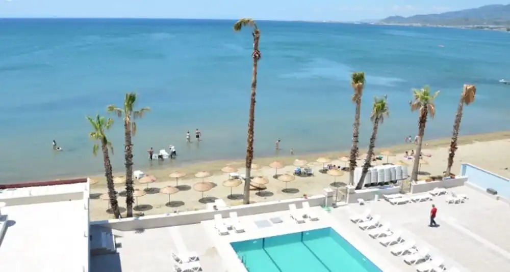 Oge 2000 Hotel