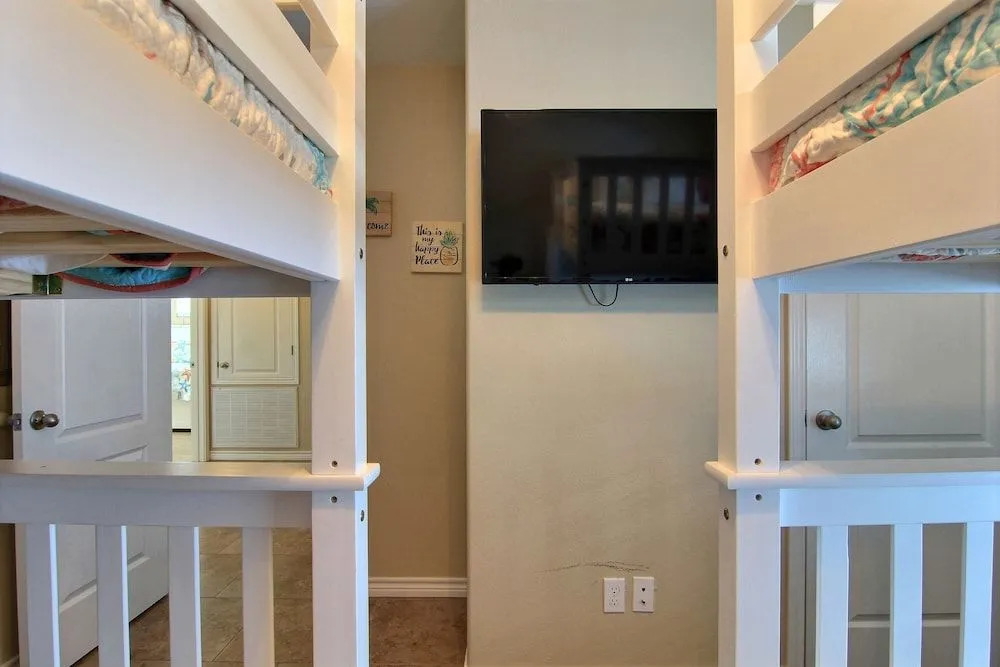 The Coast is Clear 3Br Home