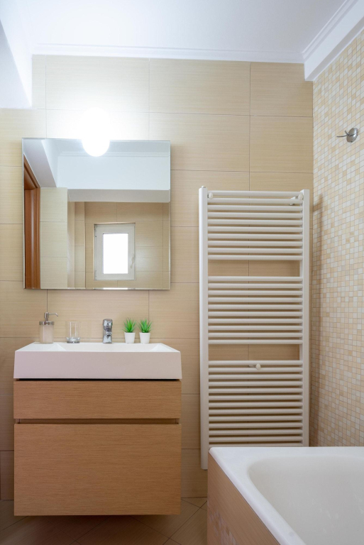 “Greek Aura” luxury lodging in Koukaki