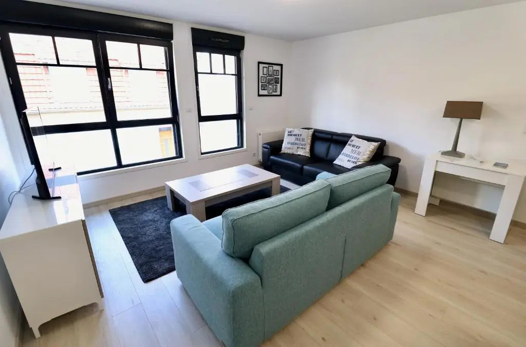 Maison Bleue - Apt 4 Pers, 2 Chambres, Prox Marche