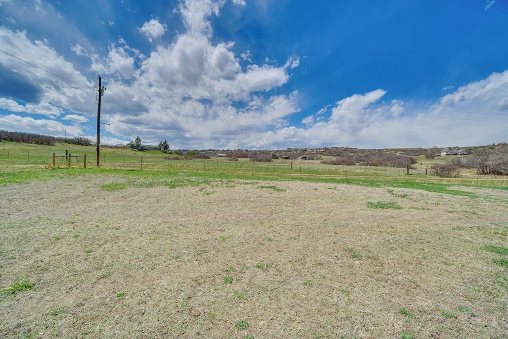 2 Mi to Dtwn Castle Rock: Home w/ Furnished Patio