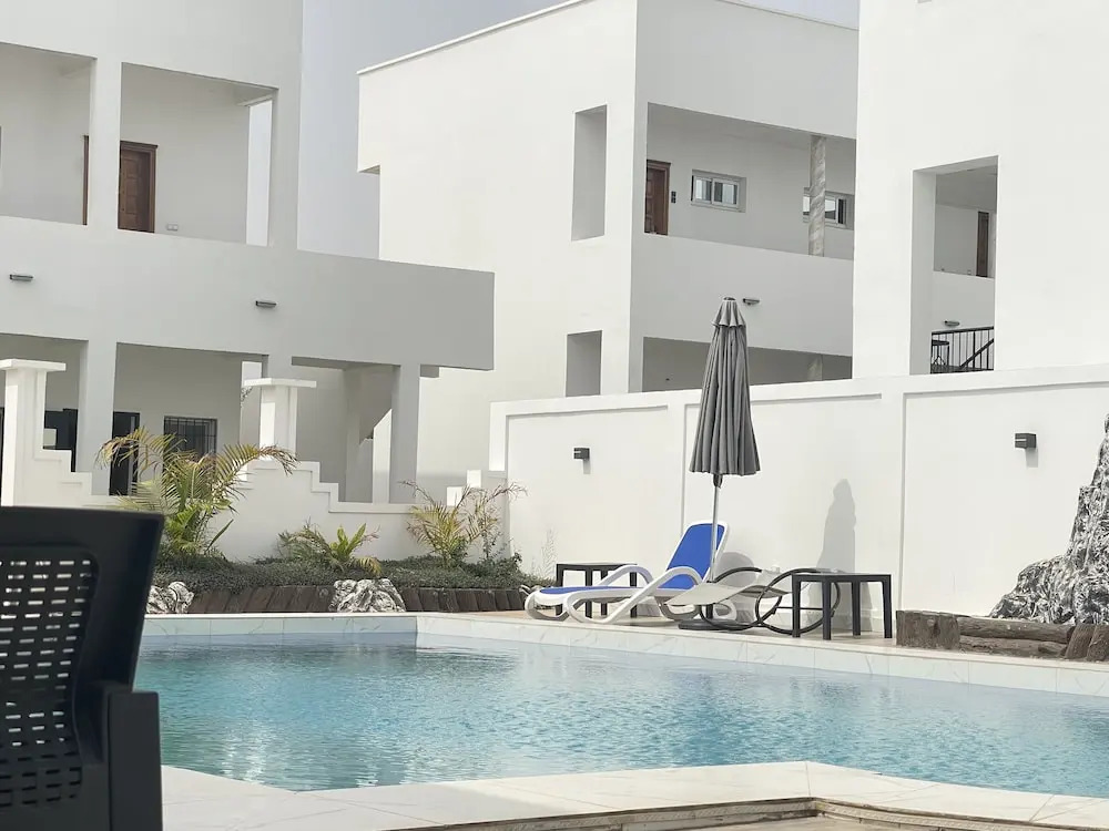 Shalom City Hotel