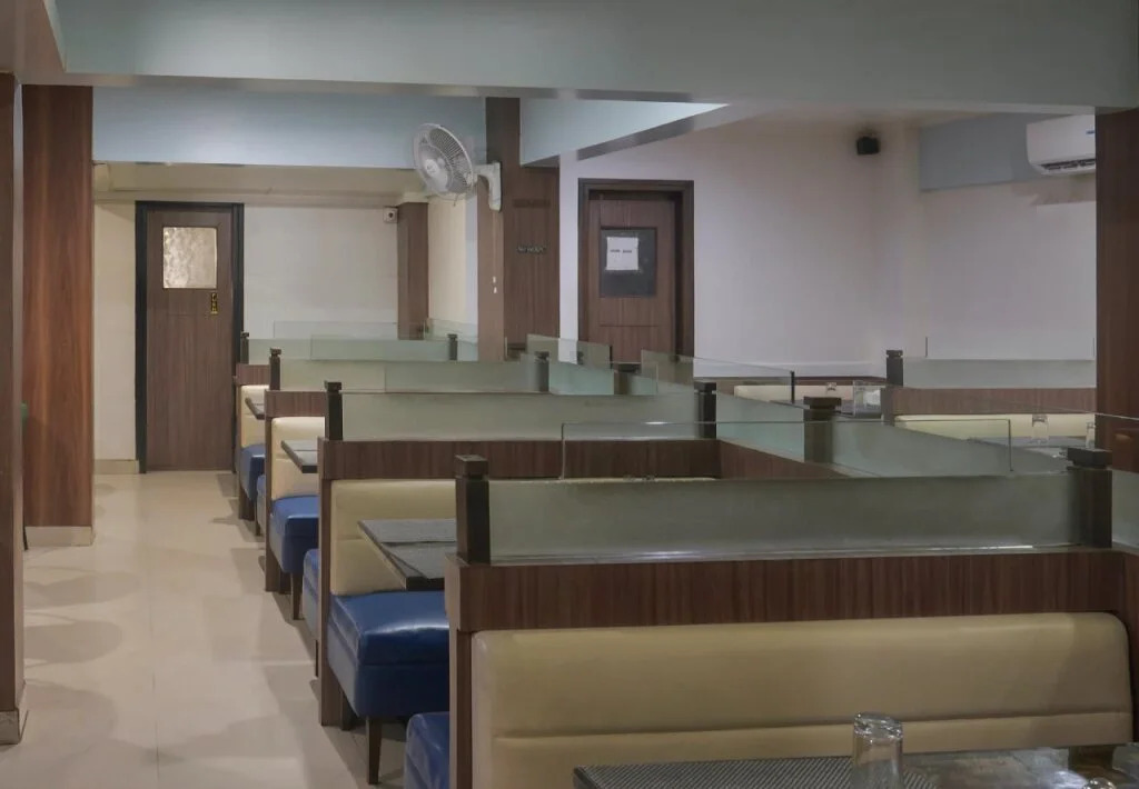 Jaya Mahal by OYO Rooms