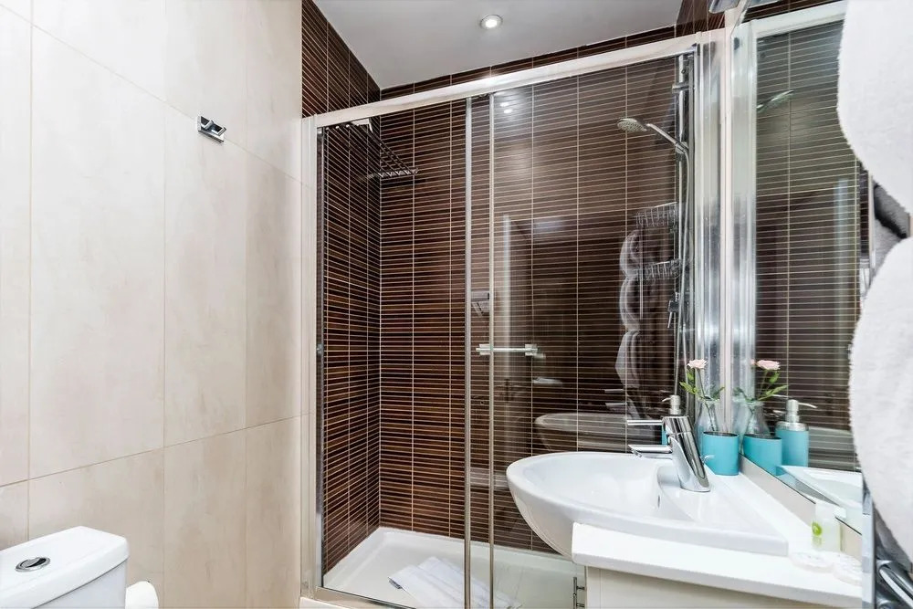 Lux London South Kensington