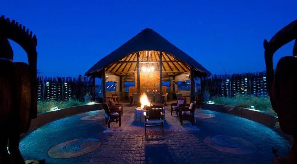 BotseBotse Luxury Retreat