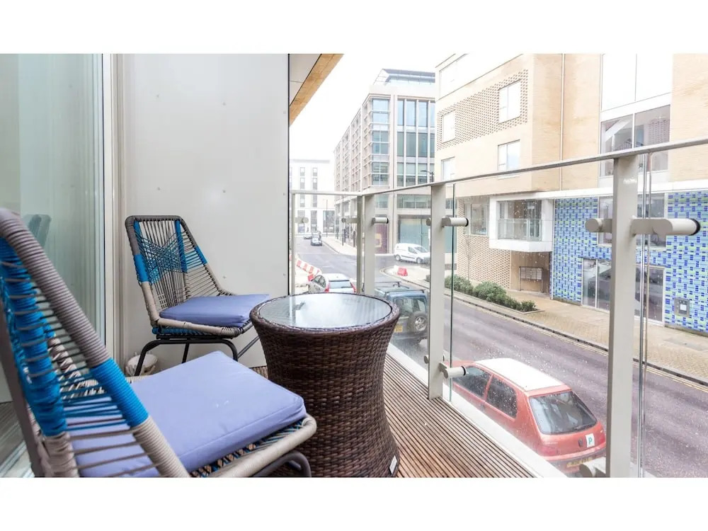 Cambridgeshire Home With a View For 2