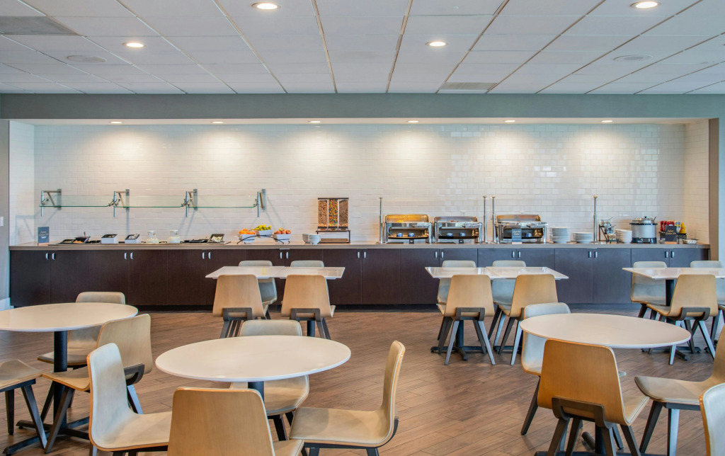 Staybridge Suites Oxnard - River Ridge by IHG