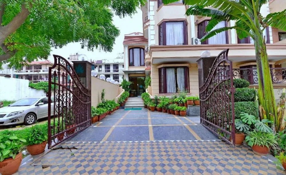 Hotel Smart Villa IV by Royal Collection
