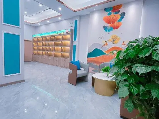 Xiduo Hotel （Ganzi Batang County Government Store）