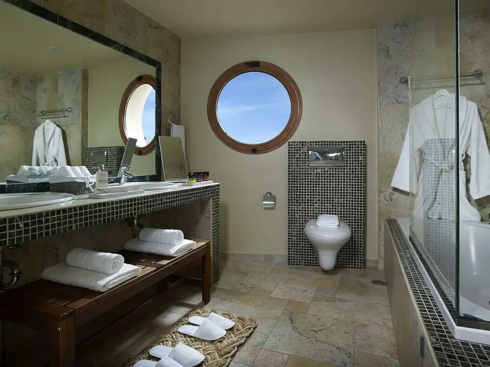 Villa in Agia Pelagia With Pool & Sea Views