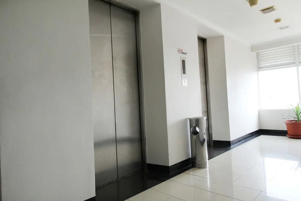 雅加达艾里塔曼塞里曼加彼赛尔德拉潘7号酒店(Airy Taman Sari Mangga Besar Delapan 7 Jakarta)