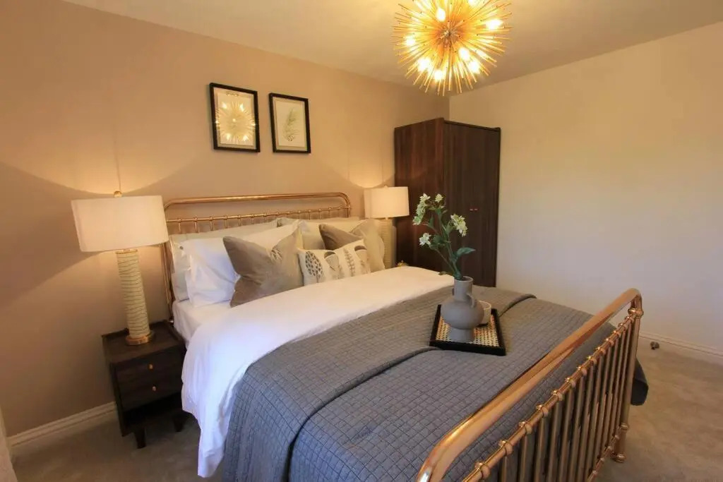 Cabot Mews Apartment 3